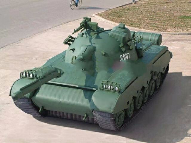 厦门军用充气坦克车